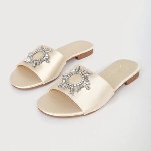 NWOT Champagne Satin Rhinestone Slide Sandals Size 7.5